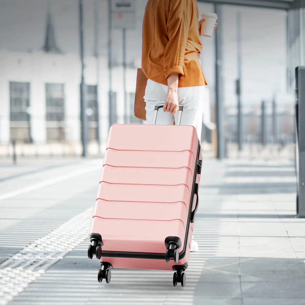 Luggage with TSA Lock for Travelling